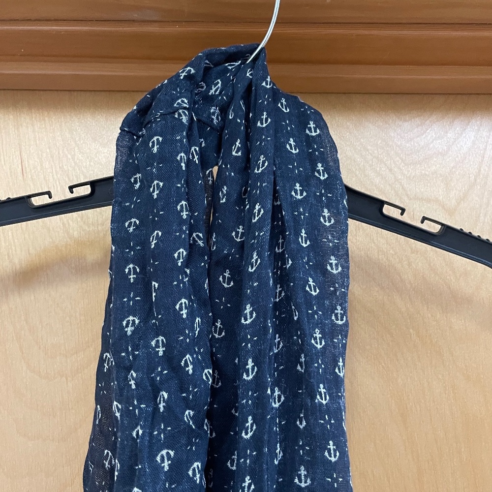 Reitmans Inifinity Anchor Scarf